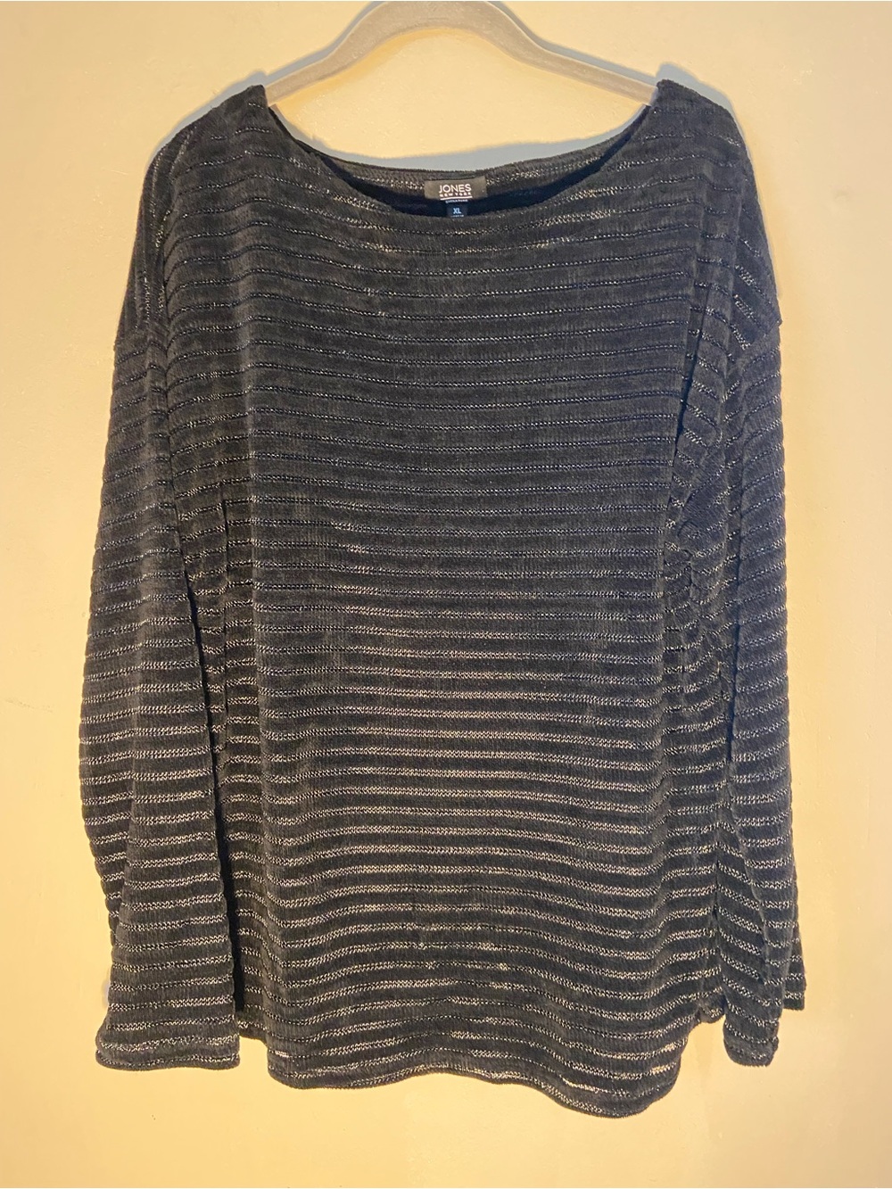 Jones New York Black Stripe Crewneck Sweater